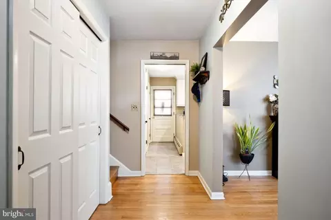 4207 Hillcrest Ave, Hampstead, MD 21074 photo 16