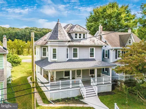 4209 Main, Lineboro, MD 21102