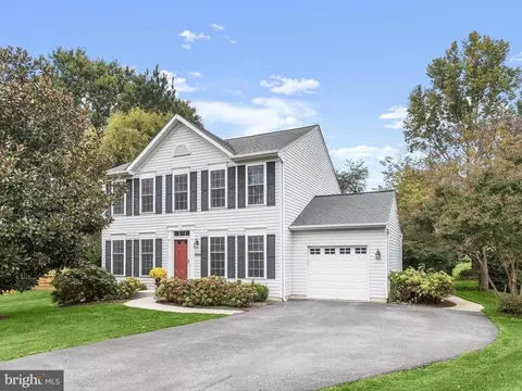 6076 Ryon Ct, Sykesville, MD 21784