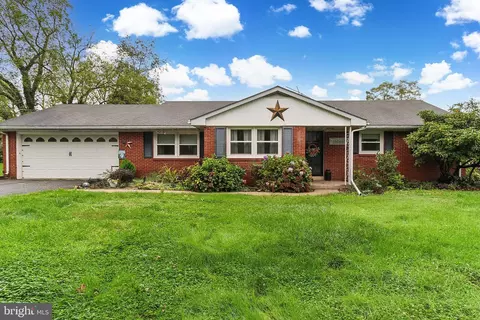 2032 Frizzellburg Rd, Westminster, MD 21158
