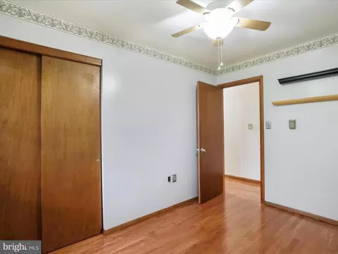 Bedroom - 441 Warfieldsburg Rd, Westminster, MD 21157 photo 6 of 6