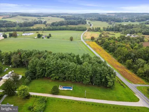 View/Area - 441 Warfieldsburg Rd, Westminster, MD 21157 photo 5 of 7