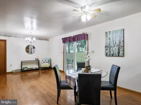 Dining - 441 Warfieldsburg Rd, Westminster, MD 21157 photo 2 of 4