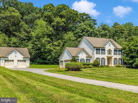 6228 Belmont Cir, Mount Airy, MD 21771