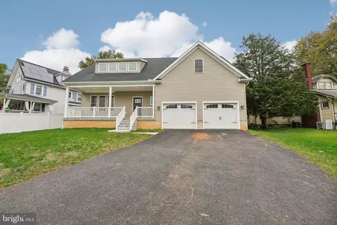 43 Bennett Ave, Westminster, MD 21157