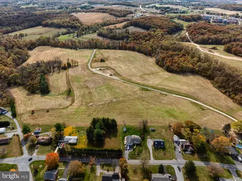 View/Area - 0707007728 Hook Rd #DEVONSHIRE, Westminster, MD 21157 photo 4 of 4