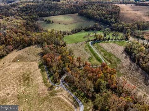 View/Area - 0707007728 Hook Rd #DEVONSHIRE, Westminster, MD 21157 photo 2 of 4
