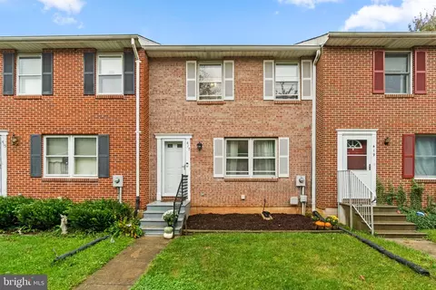 417 Windy Knoll Dr, Mount Airy, MD 21771
