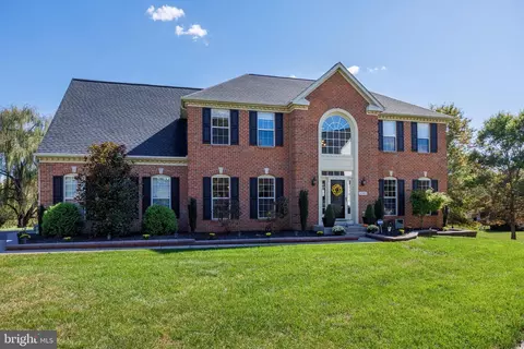5583 Olin Dr, Sykesville, MD 21784