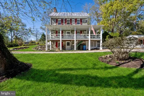 3618 Hawks Hill Rd, New Windsor, MD 21776