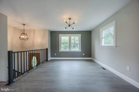 Living - 507 Mark Dr, Westminster, MD 21157 photo 2 of 3
