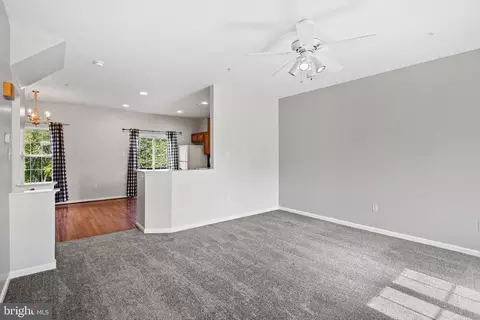 22 Reading Ct, Mount Airy, MD 21771 photo 7