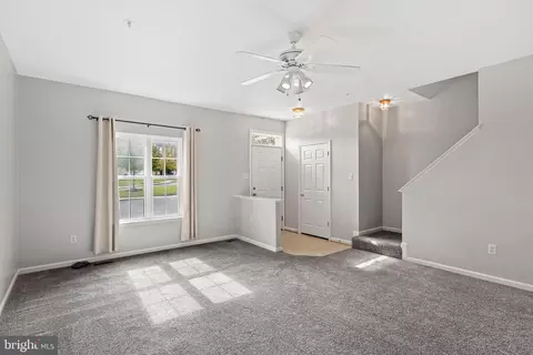 22 Reading Ct, Mount Airy, MD 21771 photo 4