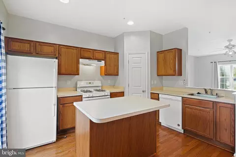 22 Reading Ct, Mount Airy, MD 21771 photo 8