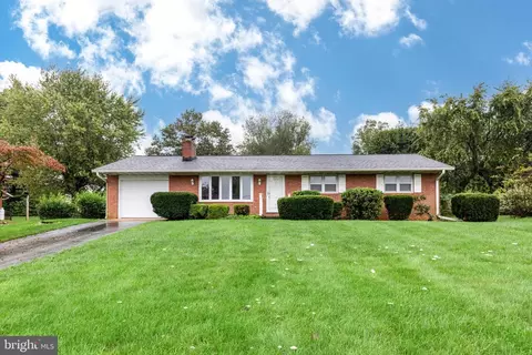407 Barnes Ave, Westminster, MD 21157