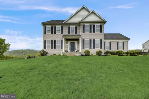 202 Rochester Dr, Westminster, MD 21157