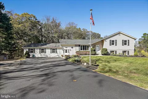 6644 Woodbine Rd, Woodbine, MD 21797