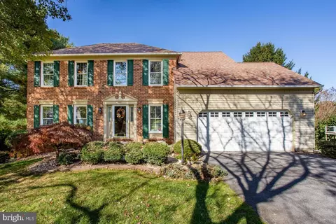 5375 Thames Ct, Sykesville, MD 21784