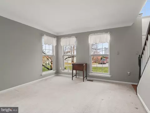 Living - 878 Backbone Ct, Westminster, MD 21157 photo 2 of 7