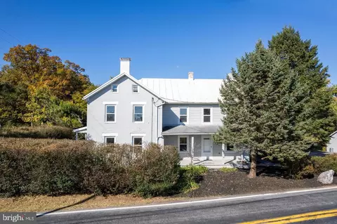 3700 Bullfrog Rd, Taneytown, MD 21787