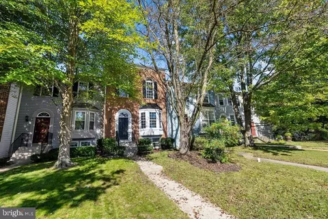 503 Lakes Ct, Westminster, MD 21158