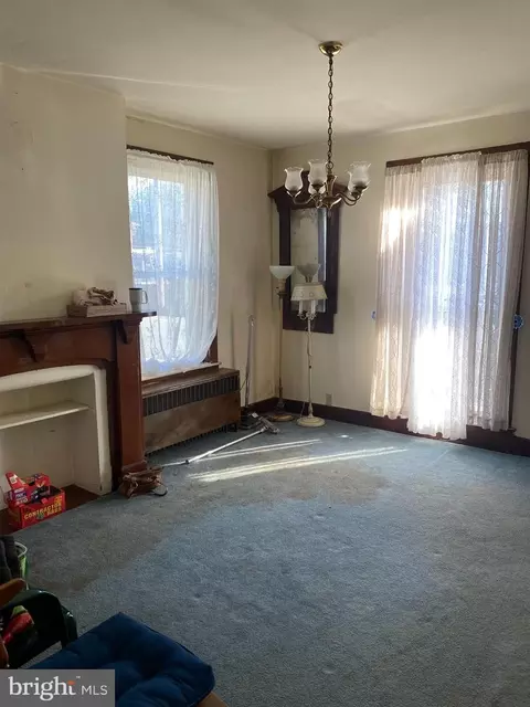 Living - 4 Whyte St, Union Bridge, MD 21791 photo 1 of 4