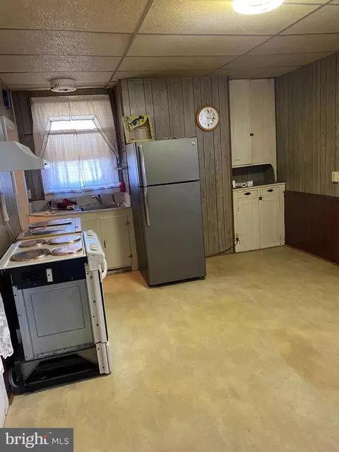 Kitchen - 4 Whyte St, Union Bridge, MD 21791 photo 1 of 3
