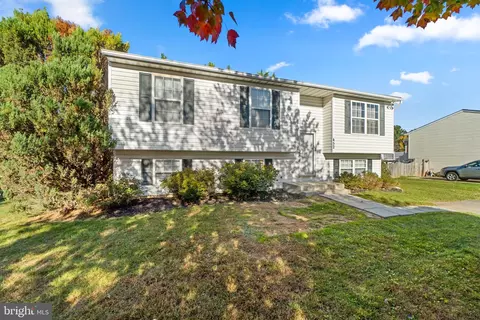 452 Baronets Ct, Westminster, MD 21157 photo 2