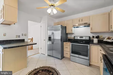 452 Baronets Ct, Westminster, MD 21157 photo 10