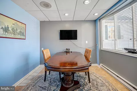 421 Malcolm Dr, Westminster, MD 21157 photo 9