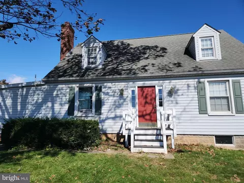 421 Malcolm Dr, Westminster, MD 21157