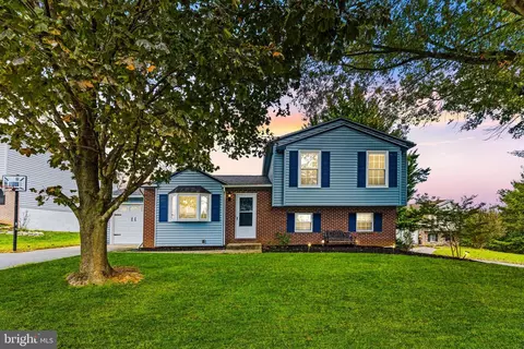 1713 Amberly Ct S, Marriottsville, MD 21104