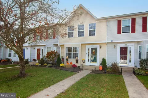 842 Medinah Cir, Westminster, MD 21158