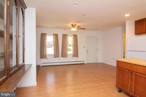 913 Clearview Ave, Hampstead, MD 21074 photo 10