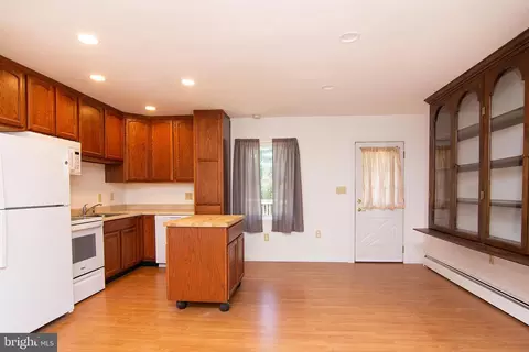 913 Clearview Ave, Hampstead, MD 21074 photo 8