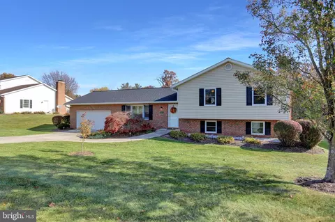 1325 Campus Ct, Westminster, MD 21157
