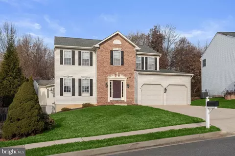 442 Hawkridge Ln, Sykesville, MD 21784