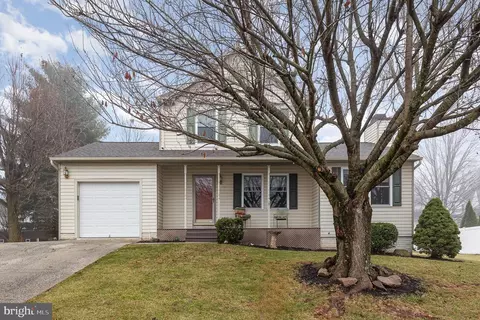 142 Morning Frost St, Taneytown, MD 21787