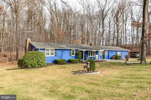 5008 Hoffmanville Rd, Millers, MD 21102