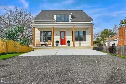58 Sycamore St, Westminster, MD 21157