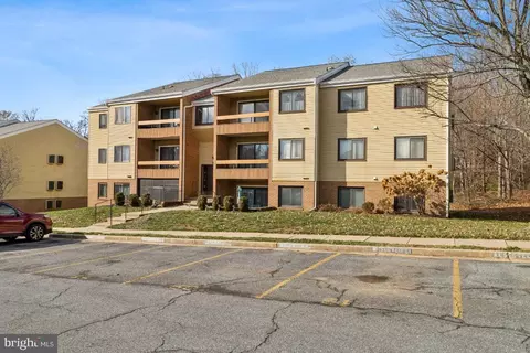 1004 Scarlet Oak Ct #1C, Hampstead, MD 21074