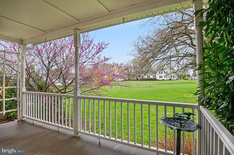 409 E Main St, Westminster, MD 21157 photo 3
