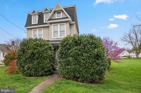 409 E Main St, Westminster, MD 21157