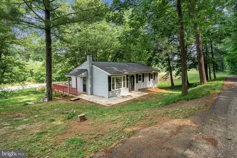 4320 Geeting Rd, Westminster, MD 21158