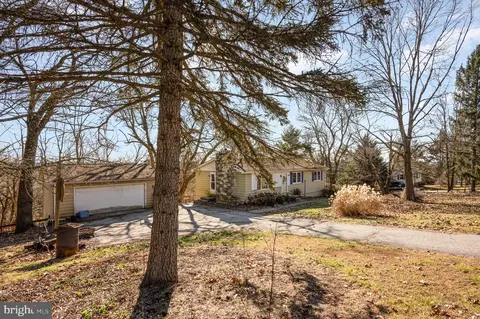 2001 E Deep Run Rd E, Manchester, MD 21102 photo 3
