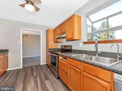 Kitchen - 4040 Carrollton Rd, Upperco, MD 21155 photo 5 of 6