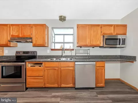Kitchen - 4040 Carrollton Rd, Upperco, MD 21155 photo 4 of 6
