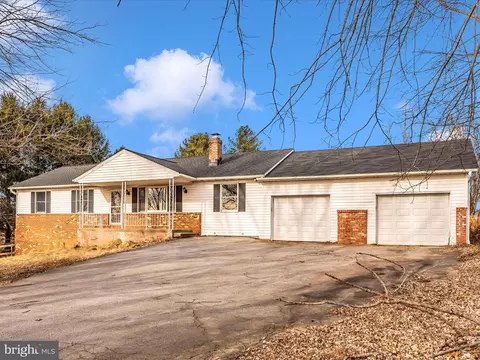 Exterior - 4040 Carrollton Rd, Upperco, MD 21155 photo 6 of 6