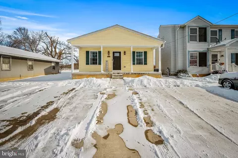 3261 Long Ln, Manchester, MD 21102
