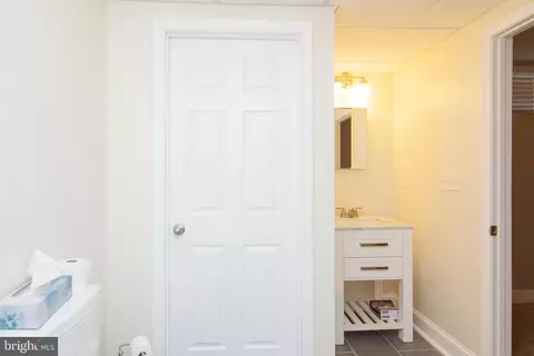 Bath - 201 Maple Ave, New Windsor, MD 21776 photo 3 of 3
